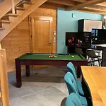 In Near La Bresse Area 샬레 *